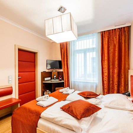 Hotel Pension Baronesse Vienna Exterior photo