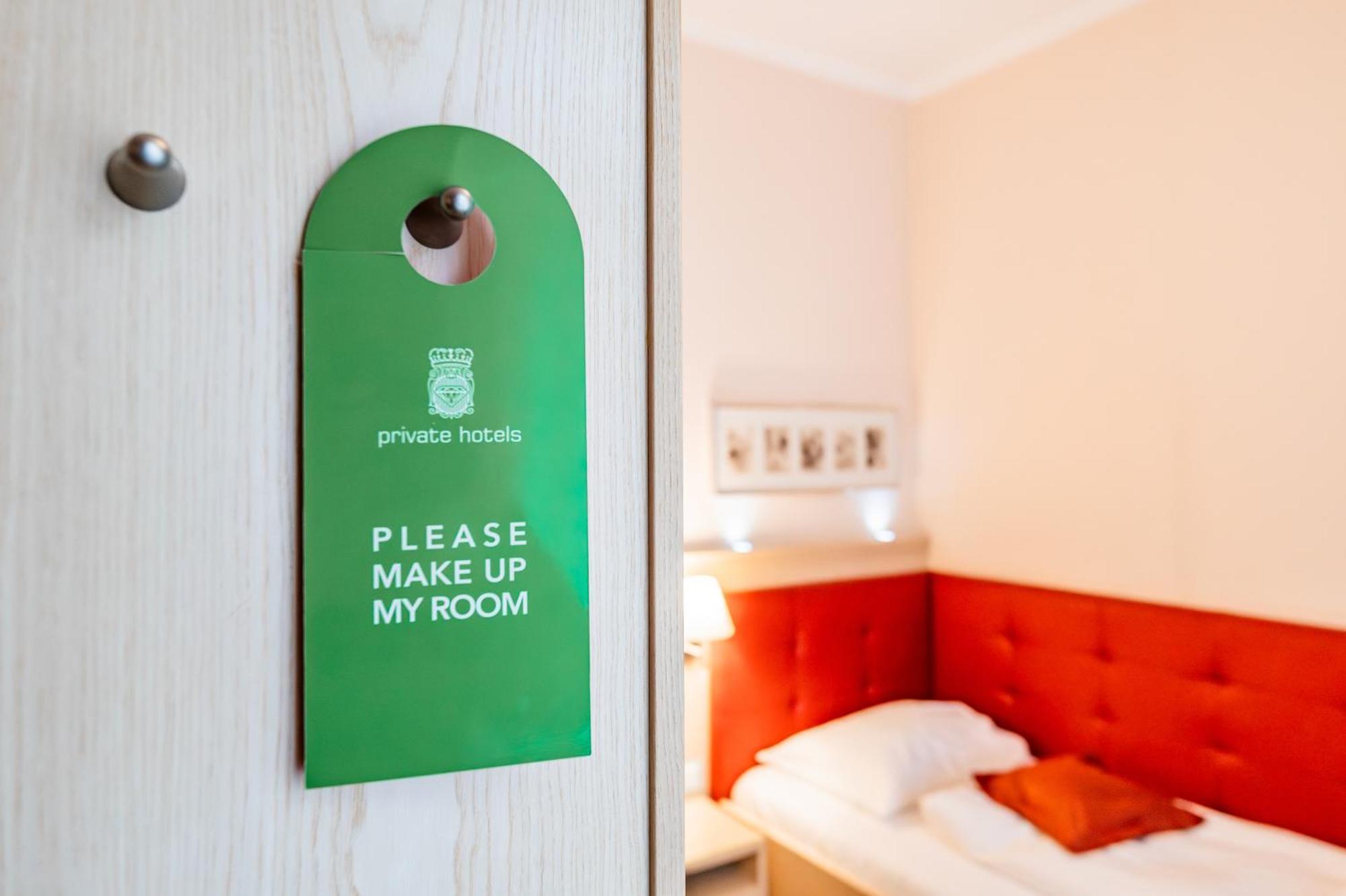 Hotel Pension Baronesse Vienna Exterior photo
