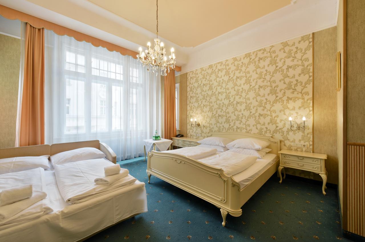 Hotel Pension Baronesse Vienna Exterior photo